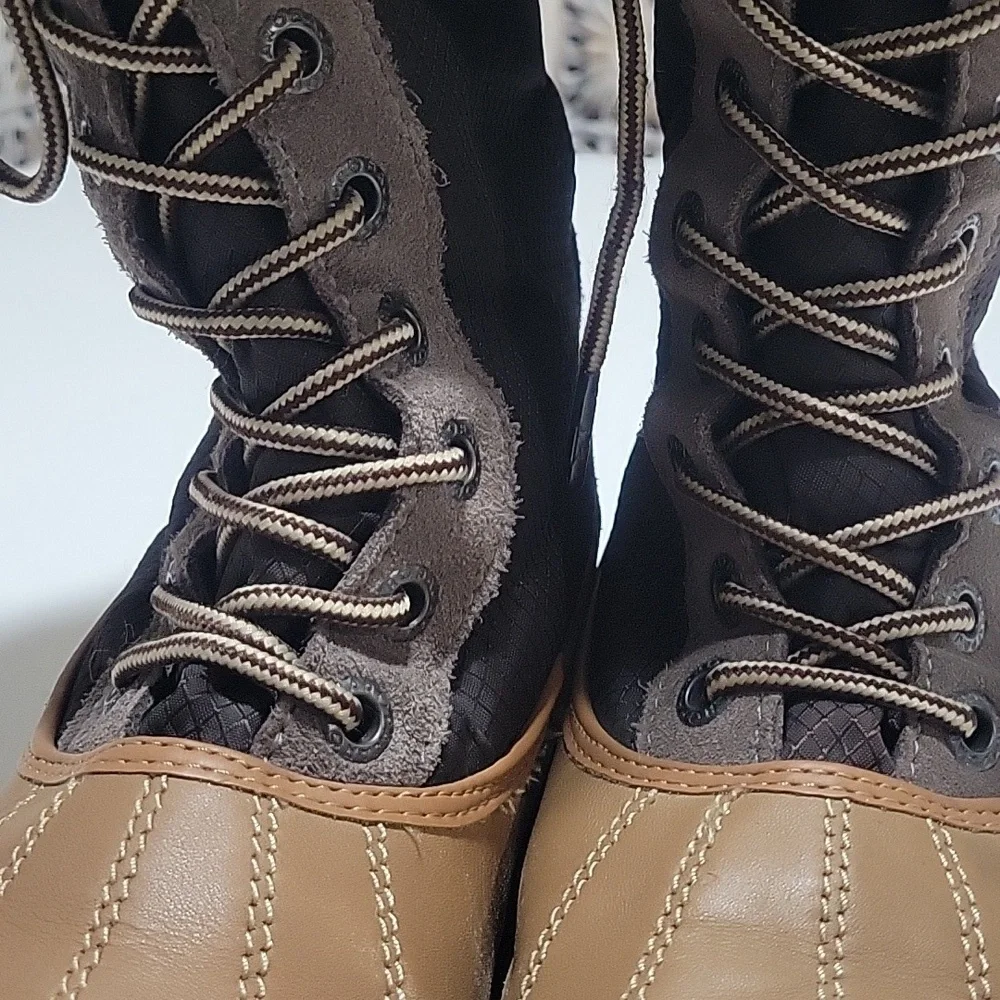 Pajar Canada Winter Snowboots Genevieve      Honey And Dark Brown Sz 9.5